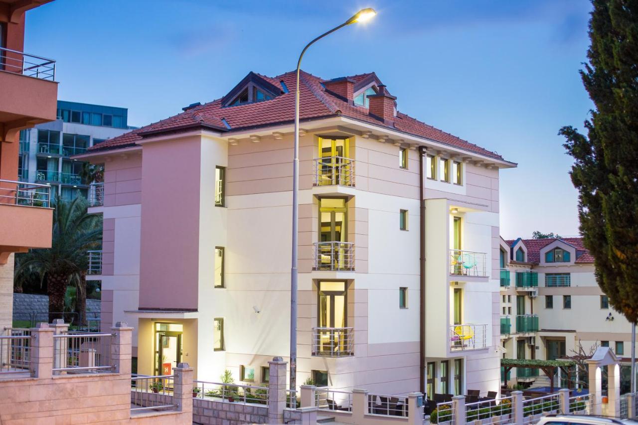Swiss Holiday Budva Exterior photo