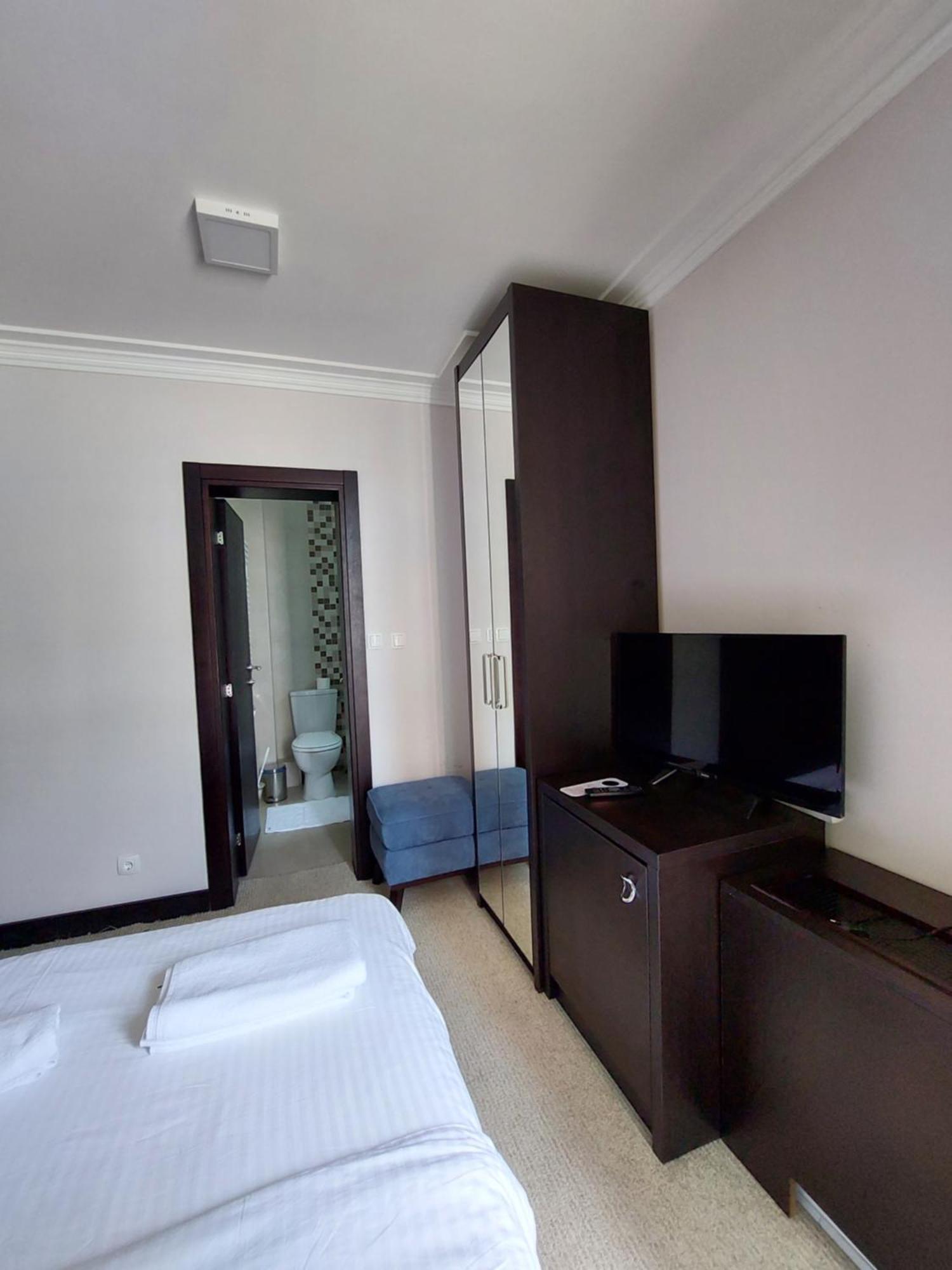 Swiss Holiday Budva Room photo